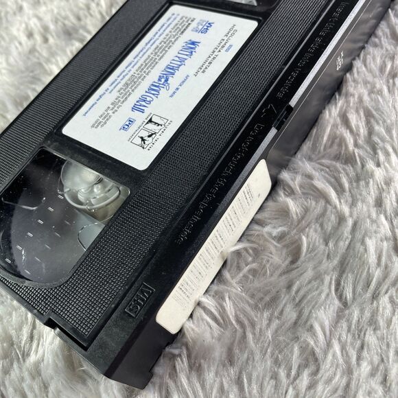 Monty Python and the Holy Grail (VHS, 1974) Comedy - Picture 10 of 10
